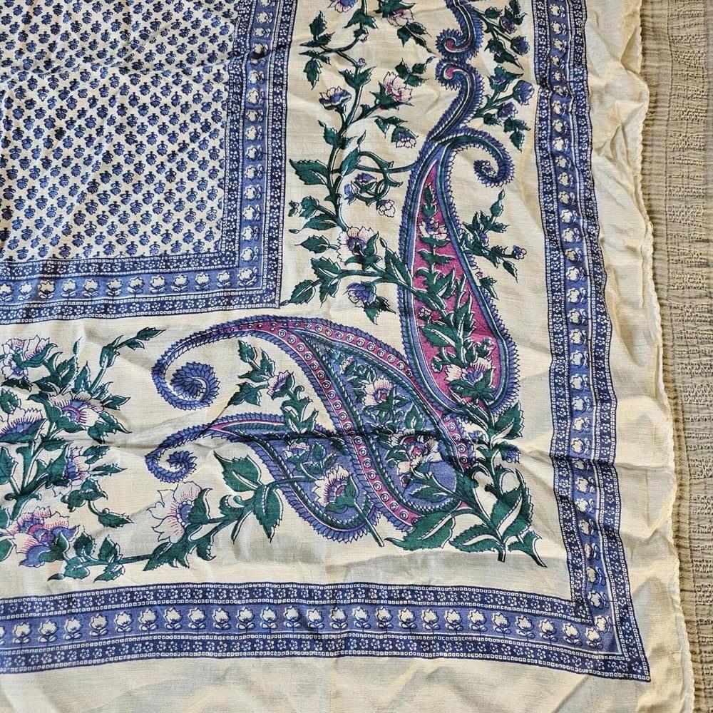 Vintage Vera Neumann Paisley Floral Silk Scarf - Picture 3 of 3